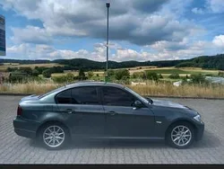Grün Gebraucht 2010 BMW 318 Limousine | 1.999 € (Superpreis)