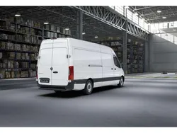 Arktikweiß Gebraucht 2024 Mercedes Sprinter Van | 35.093 € (Superpreis)