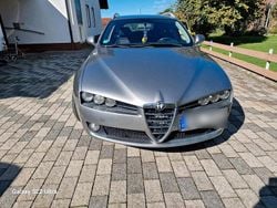 Silber Gebraucht 2010 Alfa Romeo 159 Kombi | 5.250 € (Teuer)