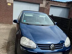 Blau Gebraucht 2006 VW Golf V Goal Kleinwagen | 1.950 € (Fairer Preis)