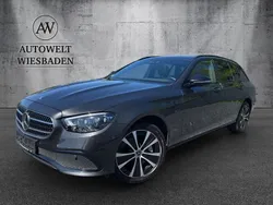 Grau Gebraucht 2021 Mercedes E300 Limousine | 26.950 € (Guter Preis)