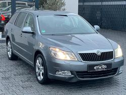 Grau Gebraucht 2013 Skoda Octavia Elegance Kombi | 3.700 € (Guter Preis)