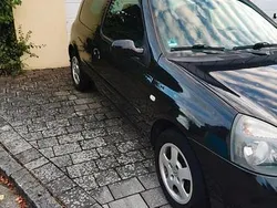 Schwarz Gebraucht 2007 Renault Clio II Kleinwagen | 599 €