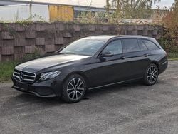 Obsidianschwarz metalliclack Gebraucht 2019 Mercedes E200 Kombi | 24.990 € (Superpreis)