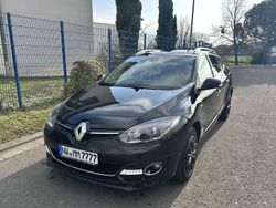Schwarz Gebraucht 2014 Renault Mégane GrandTour Bose Edition Kombi | 6.990 €
