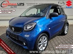 Tridionsicherheitszelle schwarz, cbsfarbe blau galaxy Gebraucht 2018 Smart ForTwo Electric Drive Passion Kleinwagen | 9.790 € (Fairer Preis)