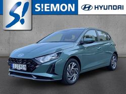 Gruen Neu 2025 Hyundai i20 Trend Limousine | 19.980 € (Guter Preis)
