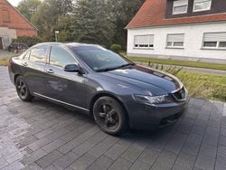 Grau Gebraucht 2006 Honda Accord Executive Limousine | 1.700 € (Fairer Preis)
