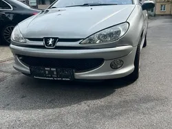 Silber Gebraucht 2006 Peugeot 206 CC Cabrio | 1.700 € (Fairer Preis)