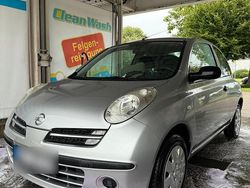 Silber Gebraucht 2006 Nissan Micra Kleinwagen | 1.500 €