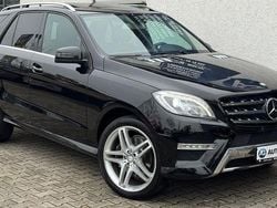Schwarz Gebraucht 2013 Mercedes ML350 AMG SUV | 23.900 € (Etwas zu teuer)