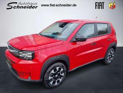 Rot Neu 2025 Fiat Grande Panda Icon Kleinwagen | 20.489 € (Guter Preis)