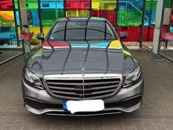 Grau Gebraucht 2016 Mercedes E220 Limousine | 27.900 € (Teuer)