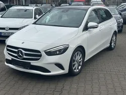 Polarweiss unilack Gebraucht 2020 Mercedes B220 Progressive Van / Kleinbus | 18.690 € (Fairer Preis)