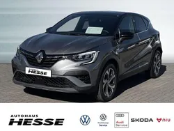 Grau Gebraucht 2021 Renault Captur R.S. SUV | 18.950 € (Fairer Preis)