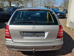 Silber Gebraucht 2004 Mercedes C200 Classic Kombi | 2.950 € (Fairer Preis)
