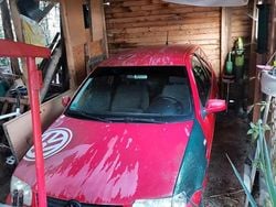 Rot Gebraucht 2001 VW Polo Kleinwagen | 700 € (Superpreis)