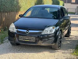 Schwarz Gebraucht 2007 Opel Astra Sport Limousine | 1.990 € (Guter Preis)
