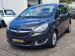 Grau Gebraucht 2017 Opel Meriva Active Van / Kleinbus | 9.950 € (Fairer Preis)