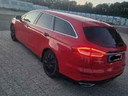 Rot Gebraucht 2019 Ford Mondeo Vignale Kombi | 12.500 € (Guter Preis)