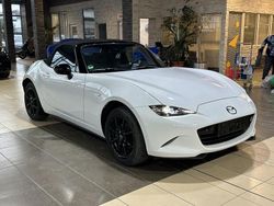 Andere Gebraucht 2022 Mazda MX6 Cabrio | 23.500 €