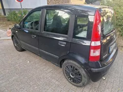 Schwarz Gebraucht 2004 Fiat Panda Kleinwagen | 1.250 €