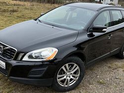 Schwarz Gebraucht 2011 Volvo XC60 Momentum SUV | 8.900 € (Fairer Preis)