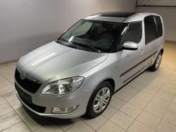 Brilliantsilber metallic Gebraucht 2011 Skoda Roomster Style Van / Kleinbus | 2.900 € (Superpreis)