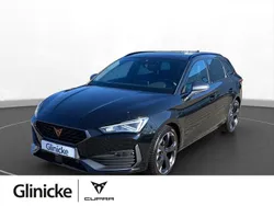 Mitternachtsschwarz Gebraucht 2024 Cupra Leon Kombi | 29.980 € (Etwas zu teuer)