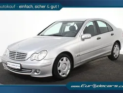 Silber Gebraucht 2005 Mercedes C220 Classic Limousine | 2.850 € (Etwas zu teuer)
