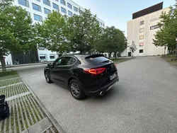 Schwarz Gebraucht 2018 Alfa Romeo Stelvio SUV | 22.300 € (Guter Preis)