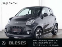 Schwarz Gebraucht 2024 Smart ForTwo Electric Drive Exclusive Coupé | 16.750 € (Fairer Preis)