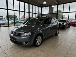 Grau Gebraucht 2012 VW Golf Plus Match Van / Kleinbus | 7.980 € (Etwas zu teuer)