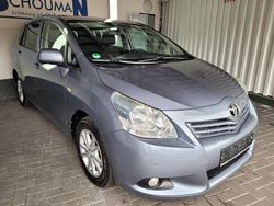 Blau Gebraucht 2011 Toyota Verso Edition Van / Kleinbus | 8.900 € (Fairer Preis)