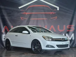 Weiß Gebraucht 2009 Opel Astra GTC Kleinwagen | 1.999 € (Guter Preis)