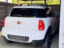 Weiß Gebraucht 2015 Mini One Countryman SUV | 7.700 € (Fairer Preis)
