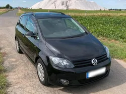 Schwarz Gebraucht 2012 VW Golf VI Match Limousine | 4.000 € (Fairer Preis)