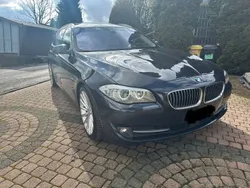 Grau Gebraucht 2013 BMW 530 Luxury Line Kombi | 17.499 €