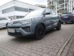 Grau Gebraucht 2023 Ssangyong (KGM) Tivoli Sapphire SUV | 18.490 € (Fairer Preis)