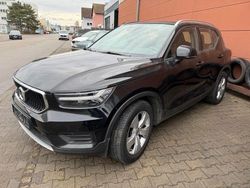 Schwarz Gebraucht 2020 Volvo XC40 Momentum SUV | 23.980 € (Fairer Preis)