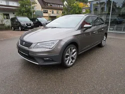 Grau Gebraucht 2016 Seat Leon X-Perience 4Drive Kombi | 12.499 € (Fairer Preis)