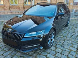 Schwarz Gebraucht 2019 Skoda Superb SportLine Kombi | 22.300 € (Fairer Preis)