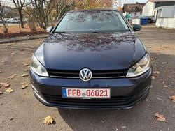 Blau Gebraucht 2015 VW Golf VII Comfortline Limousine | 9.990 € (Superpreis)