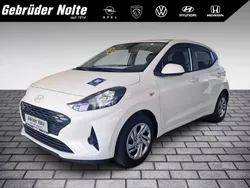 Weiss / Neu 2025 Hyundai i10 Select Kleinwagen | 15.790 € (Guter Preis)