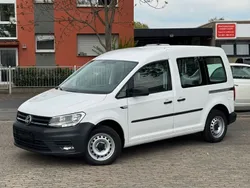 Weiß Gebraucht 2019 VW Caddy Van / Kleinbus | 10.400 € (Guter Preis)