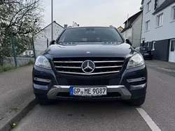 Grau Gebraucht 2012 Mercedes ML350 SUV | 21.800 € (Etwas zu teuer)