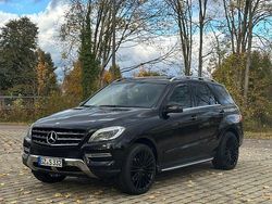 Schwarz Gebraucht 2013 Mercedes ML350 SUV | 15.700 € (Guter Preis)