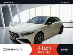 Weiß Gebraucht 2024 Mercedes A180 AMG line Limousine | 31.892 € (Fairer Preis)