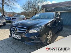 Schwarz Gebraucht 2015 Mercedes E200 Avantgarde Limousine | 22.490 €