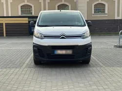 Weiß Gebraucht 2019 Citroën Jumpy Van / Kleinbus | 9.999 € (Teuer)